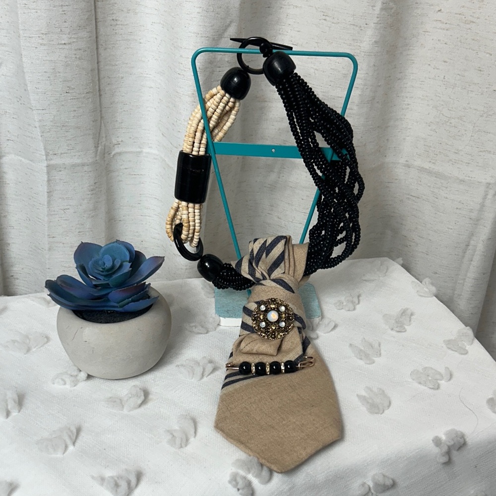 Elegant Black and Cream Beaded Necklace